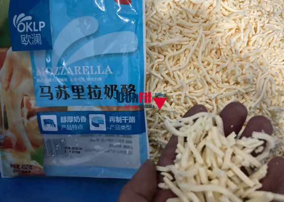 Verpakkingsmachine voor het vullen van weegmachines met meerdere koppen